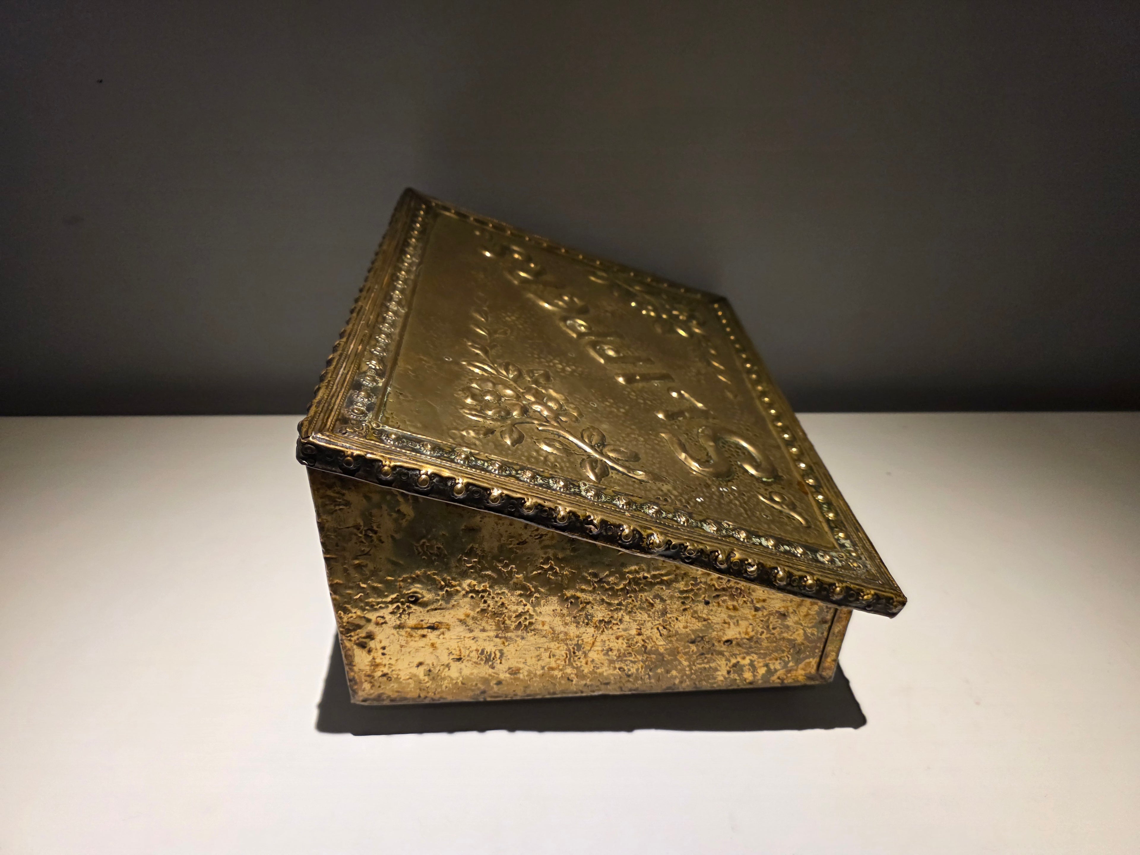 Antique Brass Repoussé Slipper Box – Floral Embossed Fireside Storage Casket
