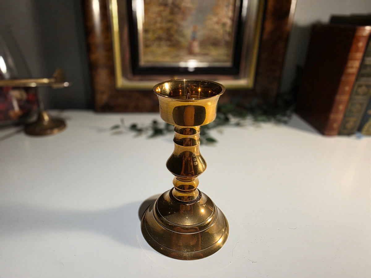 Vintage Brass Candlestick Holder – Traditional Antique-Style Design